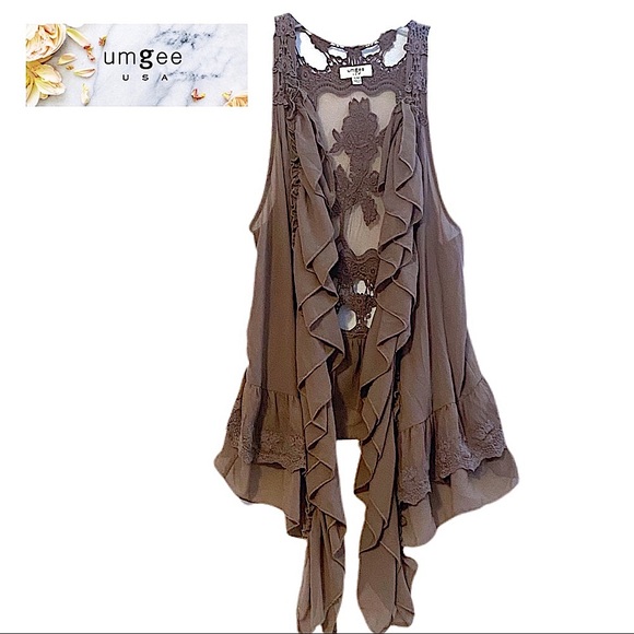 Umgee Tops - ✨3/$15✨Umgee Ruffled Cardigan Vest